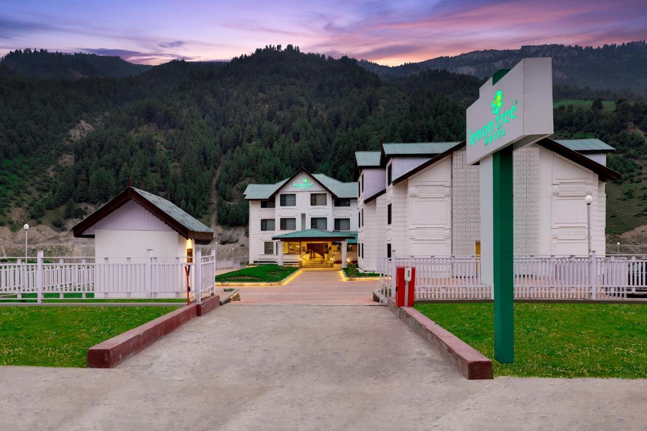 Lemon Tree Hotel, Sonāmarg Buitenkant foto